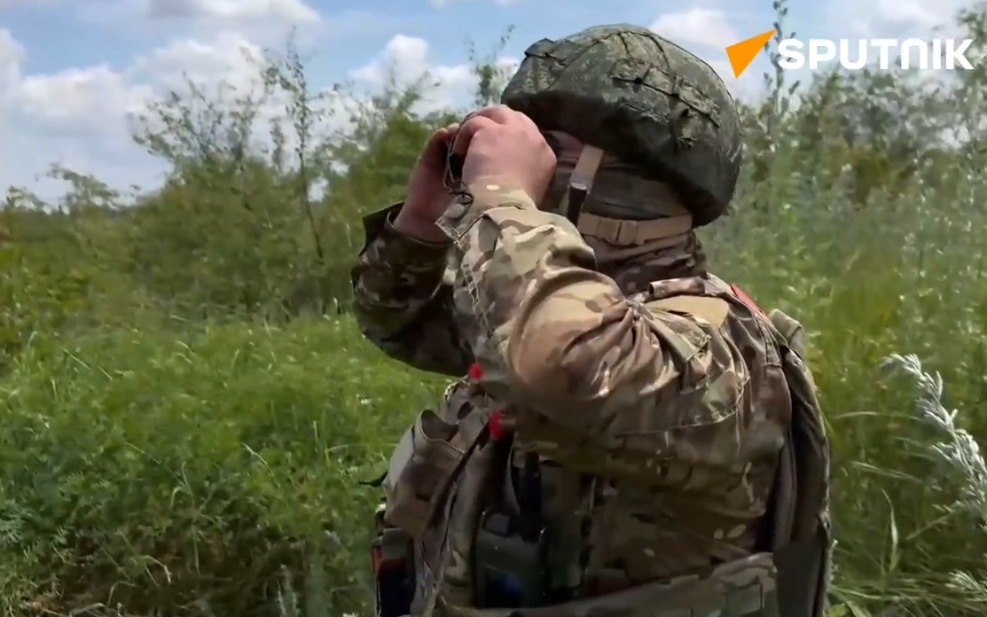 Lực lượng quan trắc điều hướng máy bay Nga oanh tạc các vị trí Ukraine